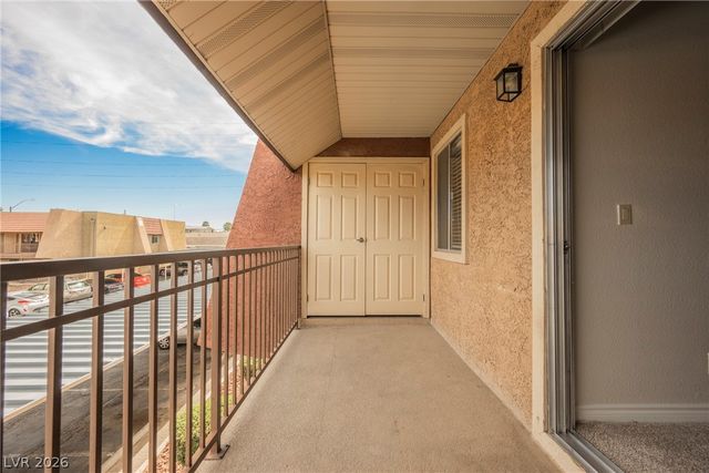 4921 Indian River Drive 120, Las Vegas, NV 89103