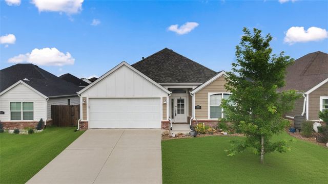 3771 Rockdale Street, Springdale, AR 72764