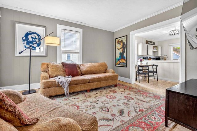 405 E COLUMBIAN AVENUE, Neenah, WI 54956