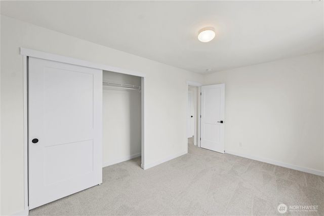 10 E Compass Lane, Allyn, WA 98524