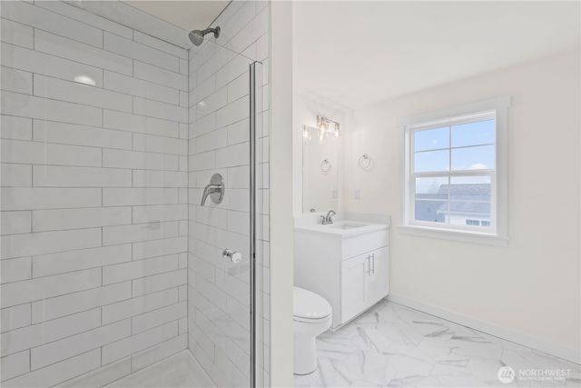 10 E Compass Lane, Allyn, WA 98524