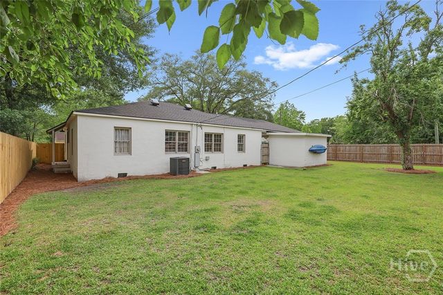 1302 E 53rd Street, Savannah, GA 31404