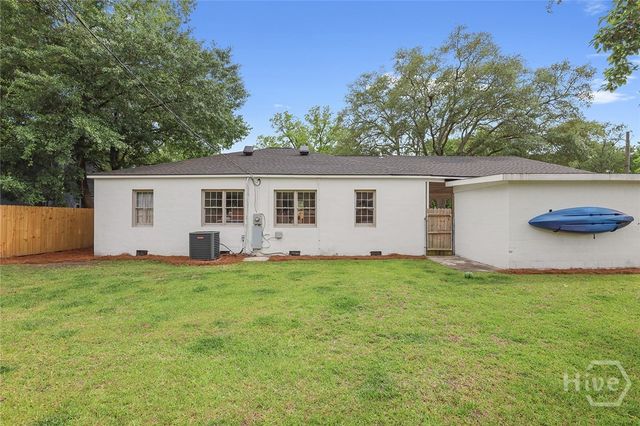 1302 E 53rd Street, Savannah, GA 31404