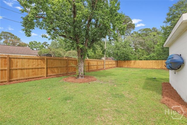 1302 E 53rd Street, Savannah, GA 31404
