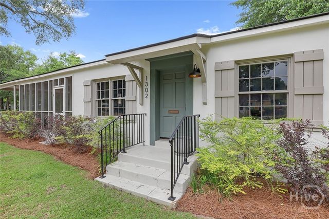 1302 E 53rd Street, Savannah, GA 31404