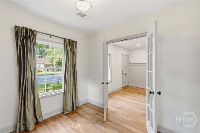 1302 E 53rd Street, Savannah, GA 31404