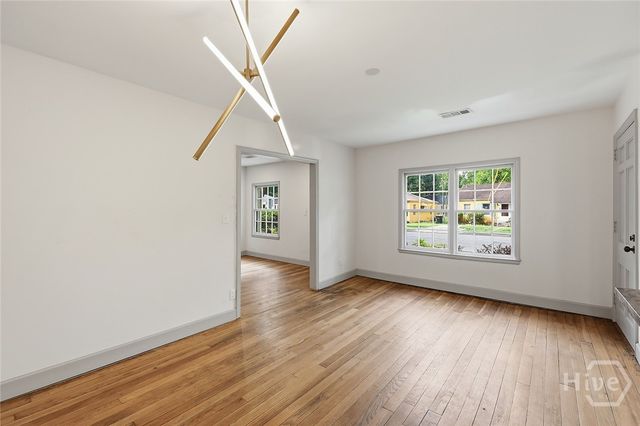 1302 E 53rd Street, Savannah, GA 31404