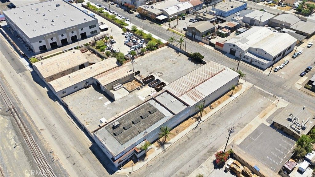 1084 E 1st, Pomona, CA 91766 — photo 4