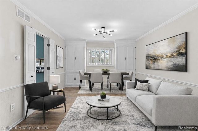 4817 Faircourt Drive, West Bloomfield, MI 48322