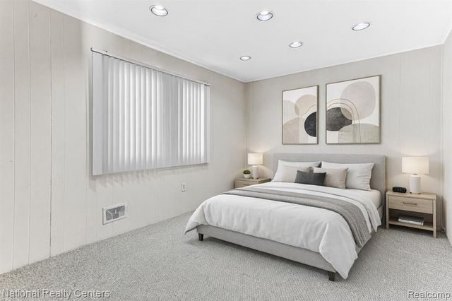 4817 Faircourt Drive, West Bloomfield, MI 48322