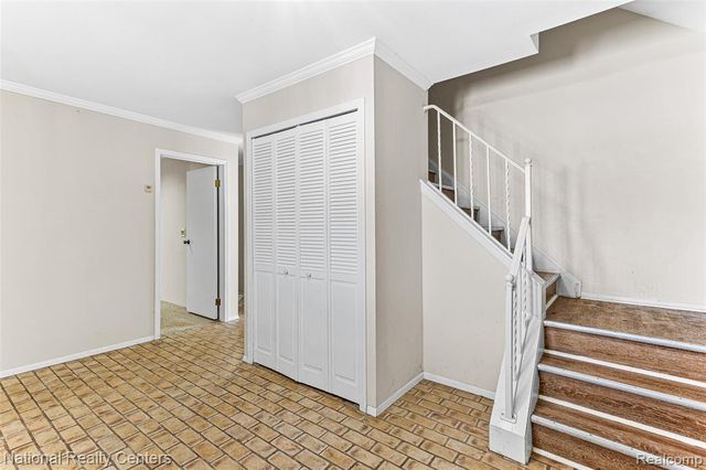 4817 Faircourt Drive, West Bloomfield, MI 48322