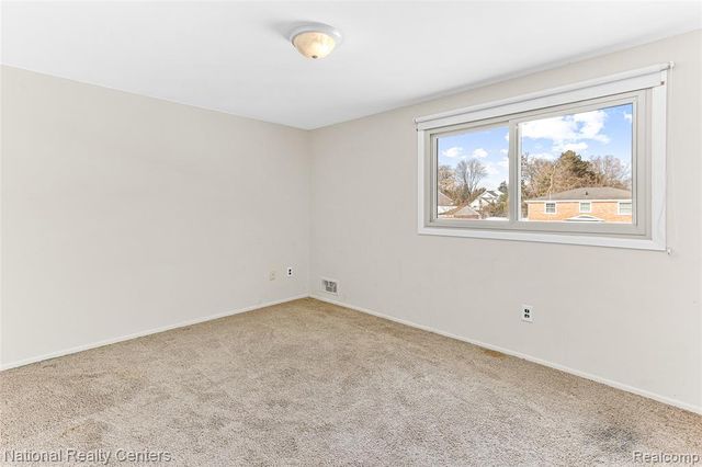 4817 Faircourt Drive, West Bloomfield, MI 48322