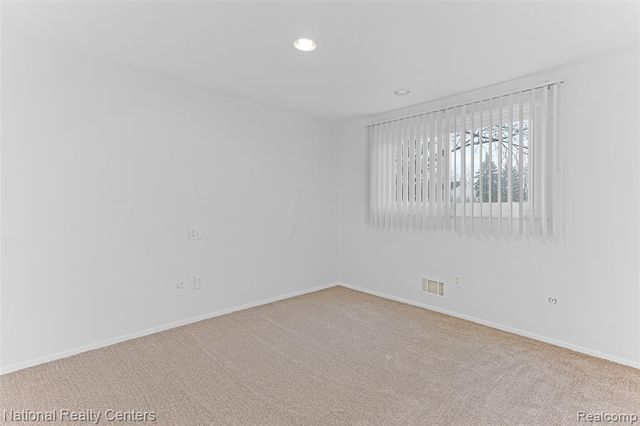 4817 Faircourt Drive, West Bloomfield, MI 48322