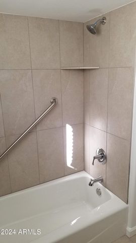 2132 E MULBERRY Drive, Phoenix, AZ 85016