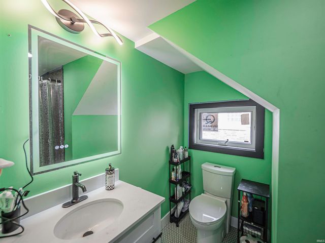 2217 E Mulberry Street, Evansville, IN 47714