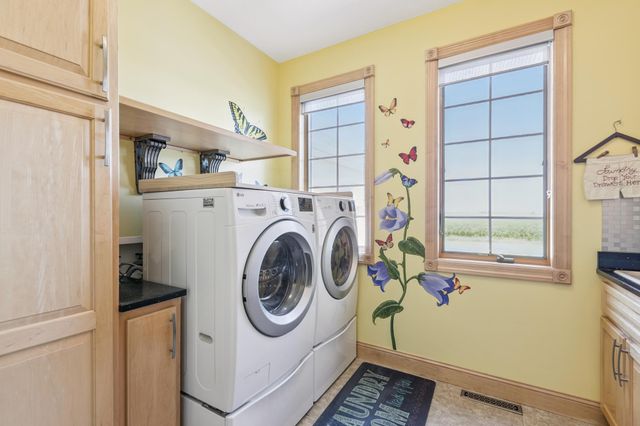 23535 York Road, Hutchinson, MN 55350