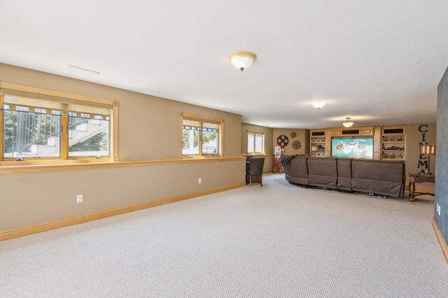 23535 York Road, Hutchinson, MN 55350