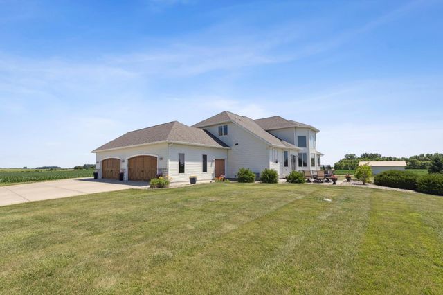 23535 York Road, Hutchinson, MN 55350