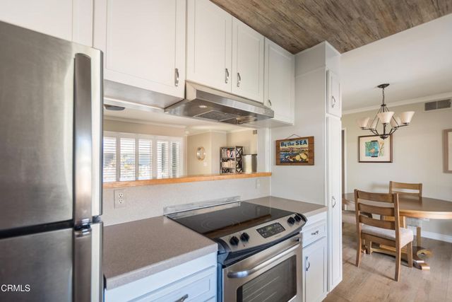 13 W Garden Green, Port Hueneme, CA 93041