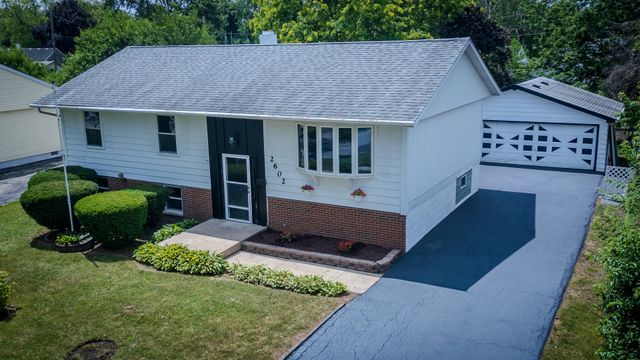 2602 Fairway Drive, Joliet, IL 60435