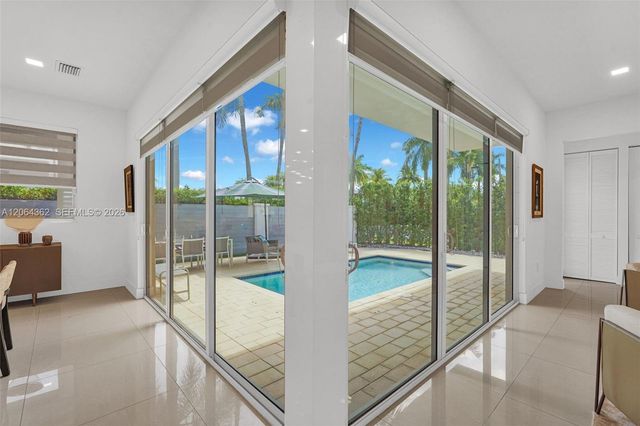 7509 NW 99th Avenue, Doral, FL 33178
