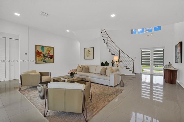 7509 NW 99th Avenue, Doral, FL 33178