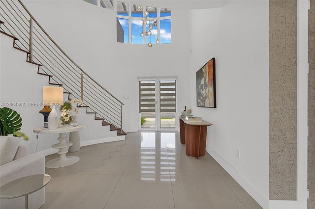 7509 NW 99th Avenue, Doral, FL 33178
