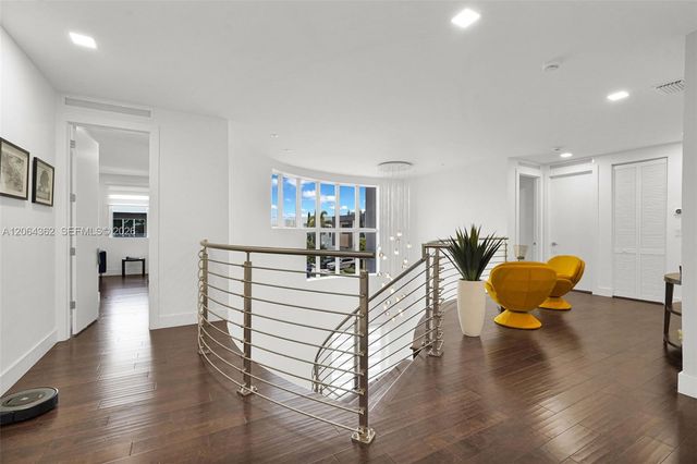 7509 NW 99th Avenue, Doral, FL 33178