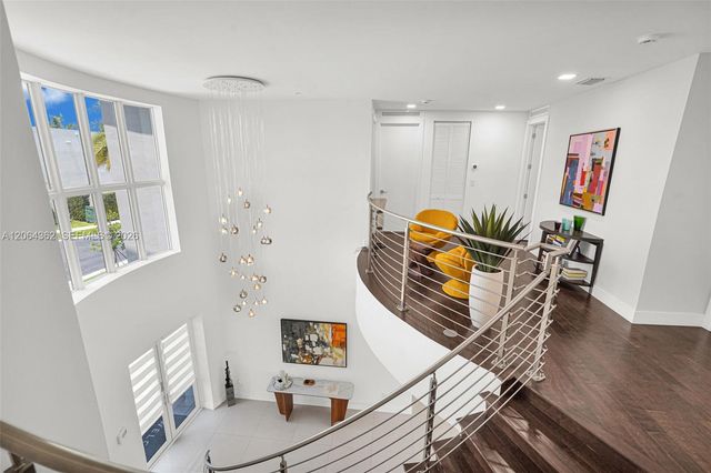 7509 NW 99th Avenue, Doral, FL 33178