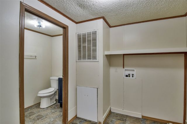 4040 Dillard Court, Joshua, TX 76058