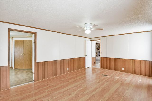 4040 Dillard Court, Joshua, TX 76058