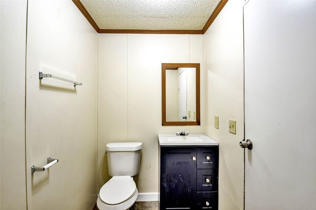 4040 Dillard Court, Joshua, TX 76058