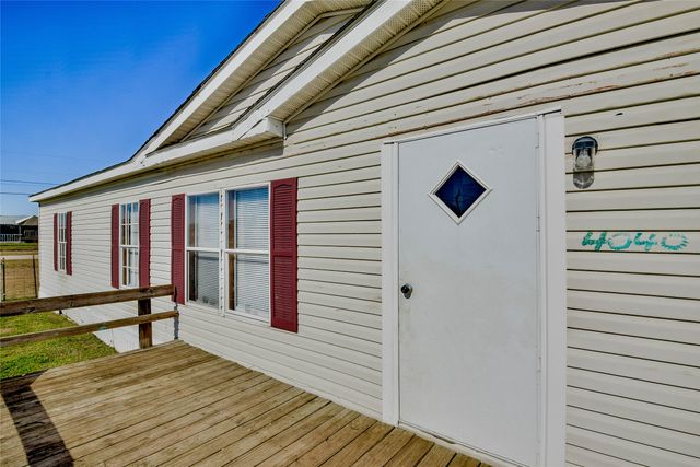 4040 Dillard Court, Joshua, TX 76058