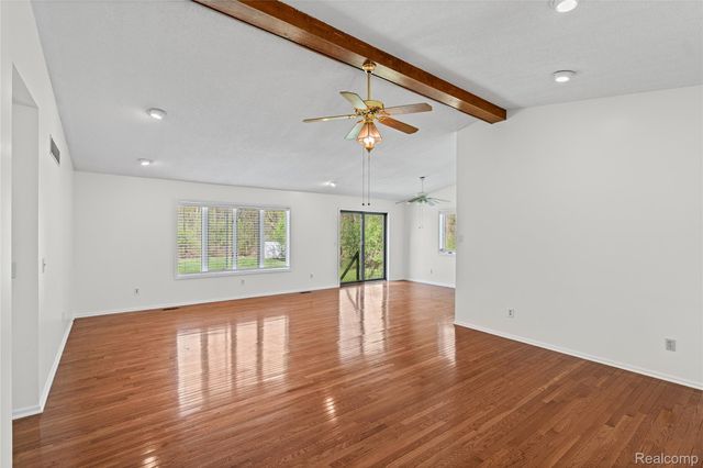 2281 Nandi Hills Trail, Flint Charter Township, MI 48473