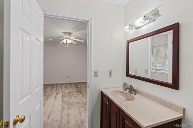 2281 Nandi Hills Trail, Flint Charter Township, MI 48473