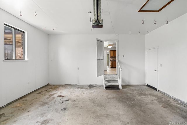 2281 Nandi Hills Trail, Flint Charter Township, MI 48473