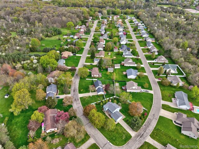 2281 Nandi Hills Trail, Flint Charter Township, MI 48473