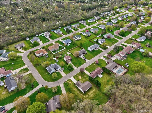 2281 Nandi Hills Trail, Flint Charter Township, MI 48473