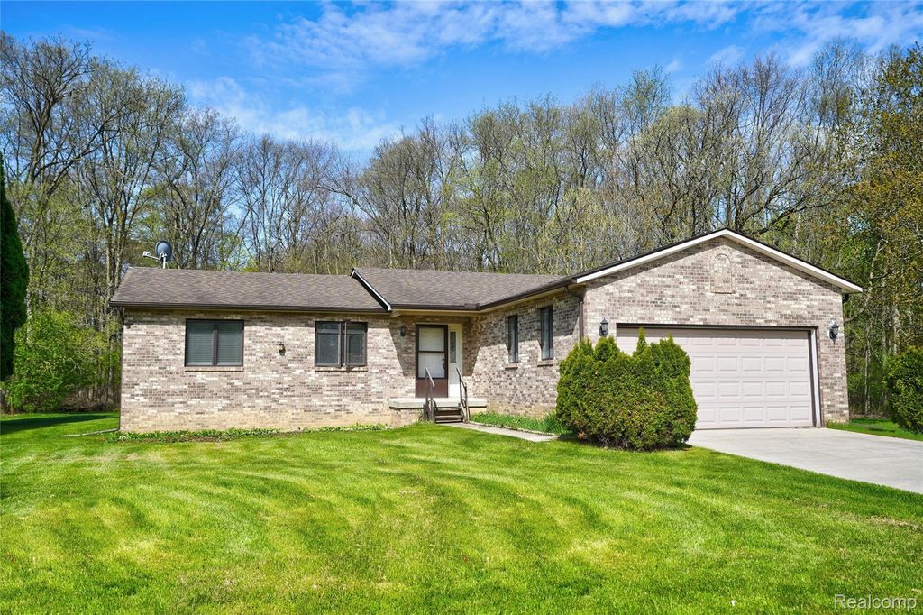 2281 Nandi Hills Trail, Flint Charter Township, MI 48473