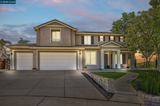 21 Foxglove Ct, Oakley, CA 94561