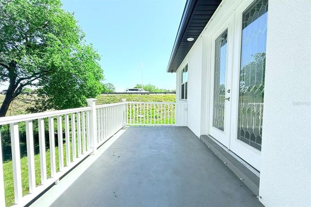 408 E HANLON STREET, Tampa, FL 33604