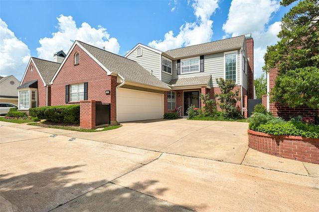 8670 N May Avenue 49D, Oklahoma City, OK 73120