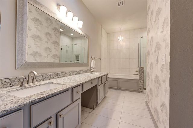 8670 N May Avenue 49D, Oklahoma City, OK 73120