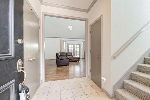 8670 N May Avenue 49D, Oklahoma City, OK 73120