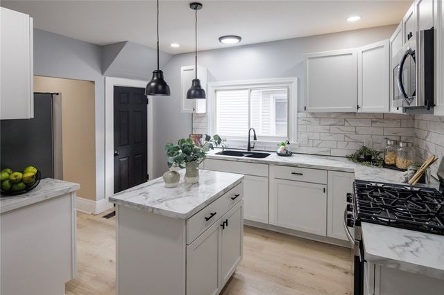 353 Sawyer Street, Rochester, NY 14619