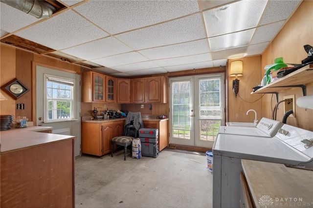 9475 N Dixie Drive, Vandalia, OH 45414