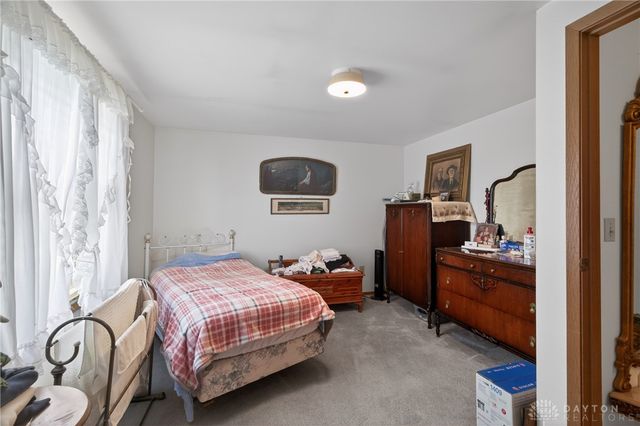 9475 N Dixie Drive, Vandalia, OH 45414