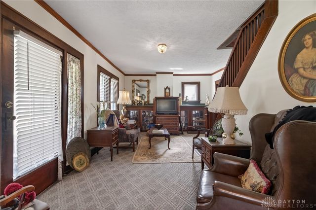 9475 N Dixie Drive, Vandalia, OH 45414