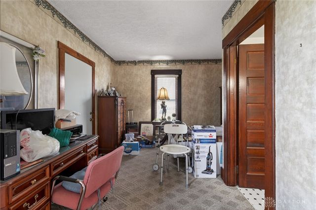 9475 N Dixie Drive, Vandalia, OH 45414