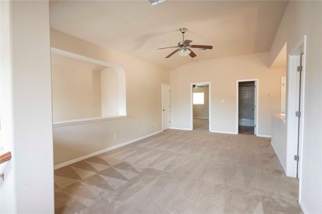 2070 Intrepid DR, Buda, TX 78610